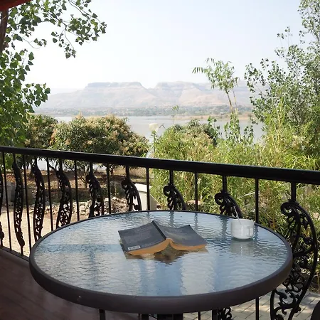 Savana Lake Resort Nashik Exterior photo